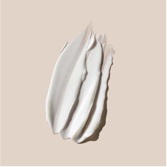 AHAVA Essential Day Moisturizer - BNIB Never opened - Picture 8 of 8